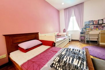 USJ Avenue @ USJ Heights