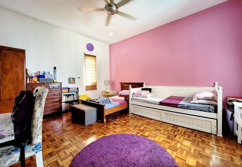 USJ Avenue @ USJ Heights