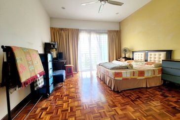 USJ Avenue @ USJ Heights