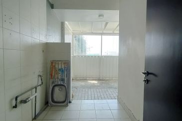 Taman Saujana Puchong