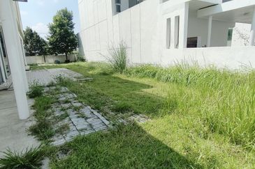 Taman Saujana Puchong