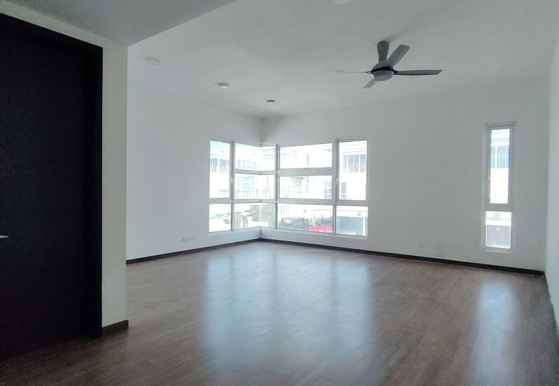 Taman Saujana Puchong