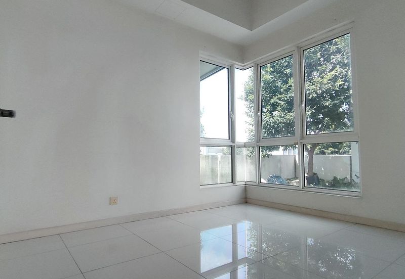 Taman Saujana Puchong