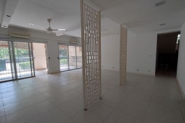 Seri Maya Condominium