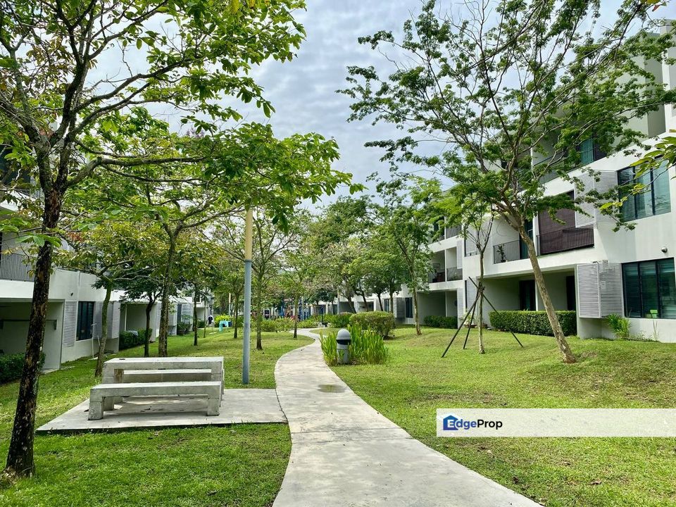 PRIMER GARDEN TOWN VILLAS, CAHAYA SPK Spacious Unit FOR SALE, Selangor, Shah Alam