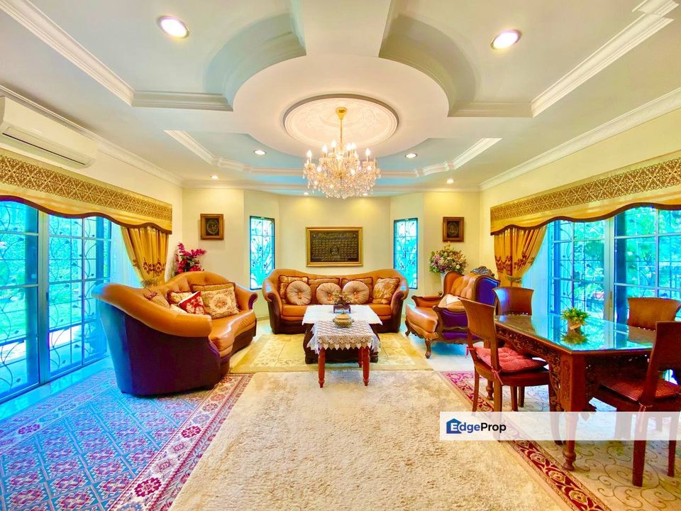 SEKSYEN 7, SHAH ALAM Double Storey Bungalow MATURE AREA | MASSIVE LAND FOR SALE , Selangor, Shah Alam