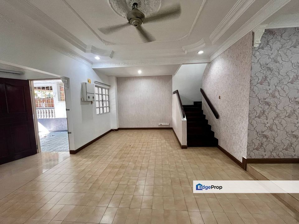 Taman TAR, Ampang DOUBLE STOREY TERRACE Strategic & Prime Location FOR SALE , Selangor, Ampang