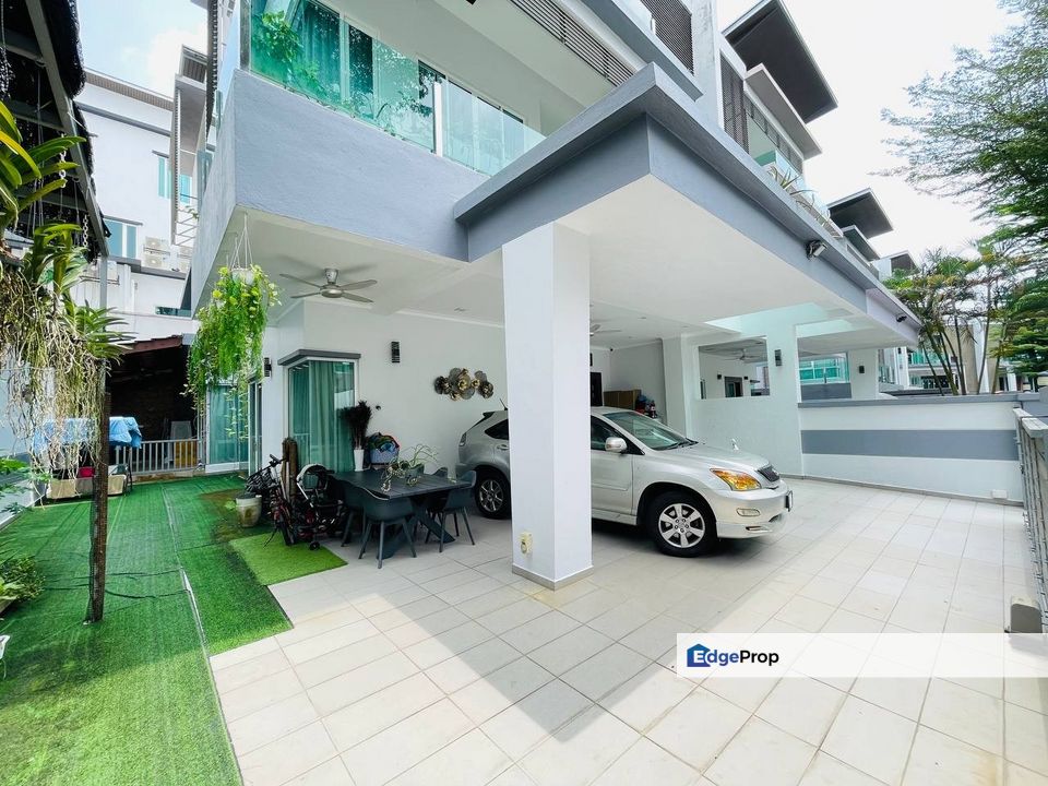 Beverly Heights, Ampang 3 STOREY SEMI-DETACHED Freehold | Prime Neighbourhood FOR SALE , Selangor, Ampang