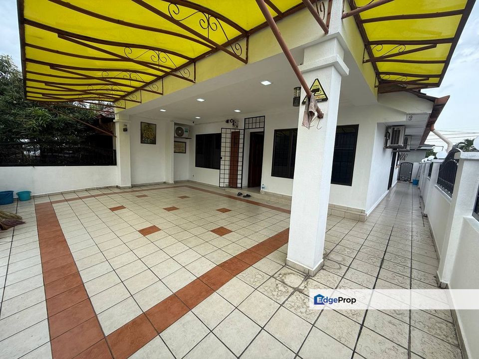 USJ 2, Subang Jaya 1.5 STOREY TERRACE Prime Location | End lot FOR SALE , Selangor, USJ