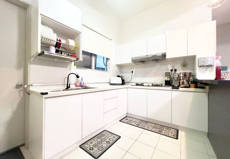 Eristana @ Seri Pristana