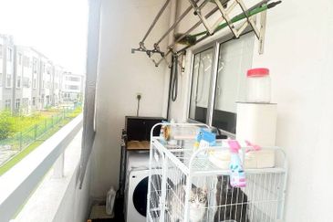 Eristana @ Seri Pristana