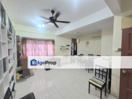 CORNER UNIT SELESA I-RESORT APARTMENT DAMAI MEWAH KAJANG FOR SALE, Selangor, Kajang