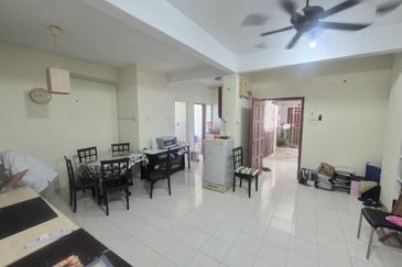 Selesa I-Resort Apartment