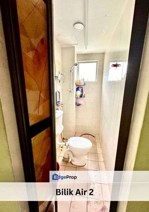 LAKSAMANA PURI CONDOMINIUM BATU CAVES SELANGOR FOR SALE, Selangor, Batu Caves 