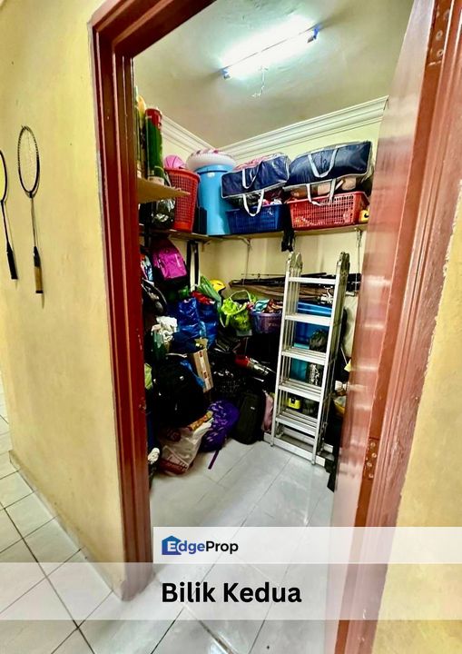 LAKSAMANA PURI CONDOMINIUM BATU CAVES SELANGOR FOR SALE, Selangor, Batu Caves 