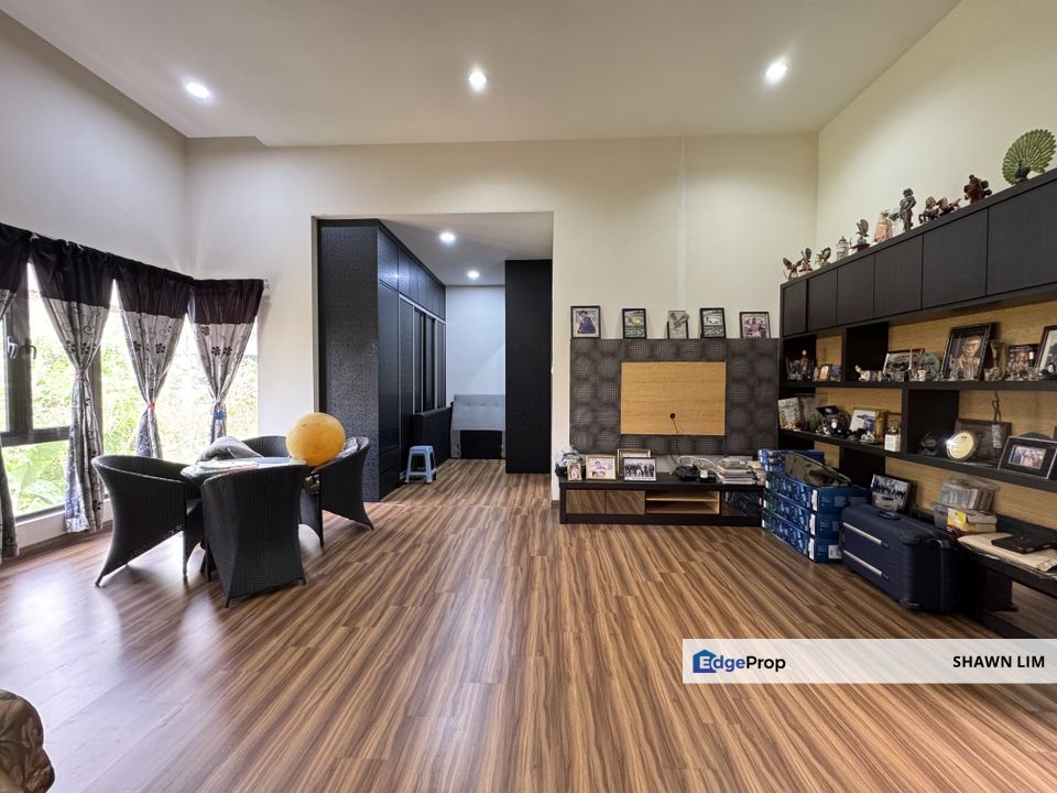 Saujana Impian Golf & Country Club, Kajang Spacious 3 Storey Bungalow, Selangor, Kajang