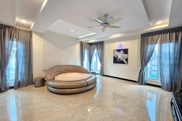 The Lotus of The Mines