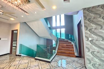 The Lotus of The Mines