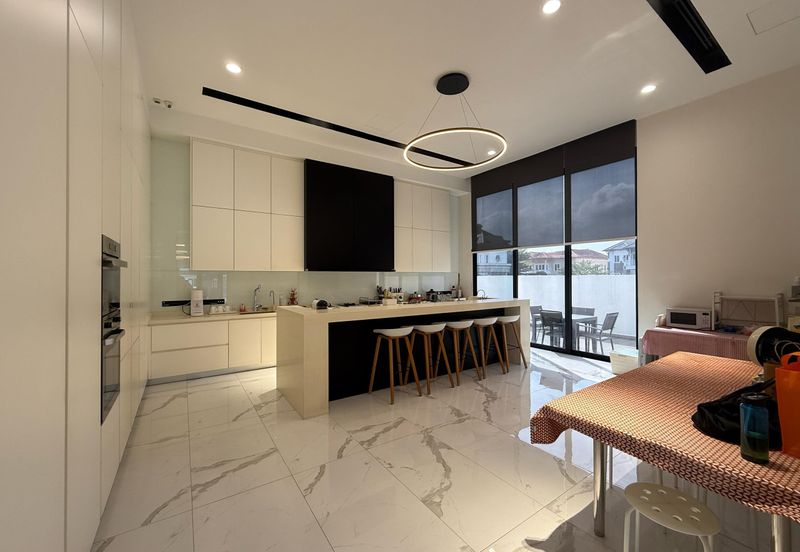 The Lotus of The Mines