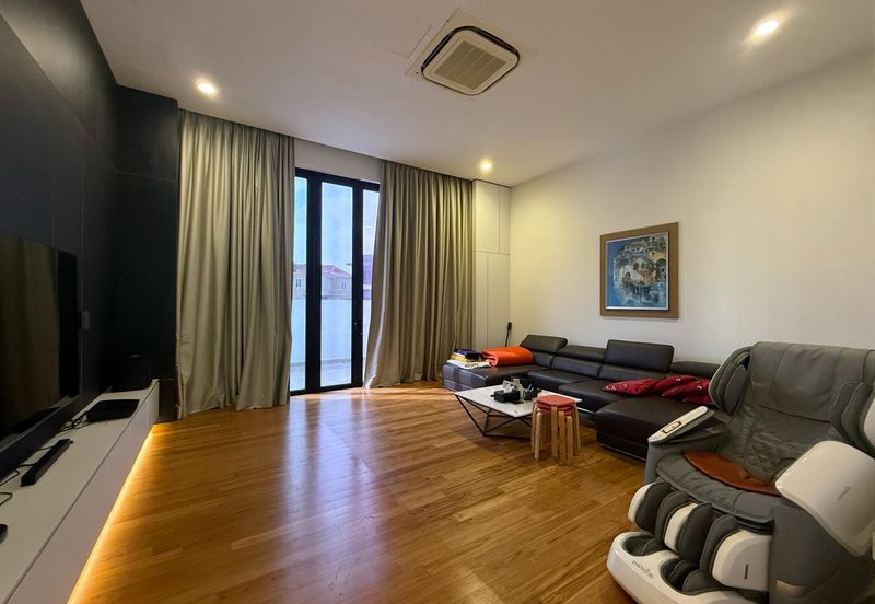 The Lotus of The Mines