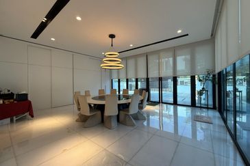 The Lotus of The Mines