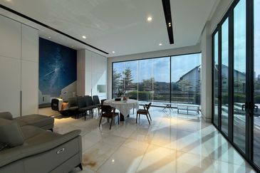 The Lotus of The Mines