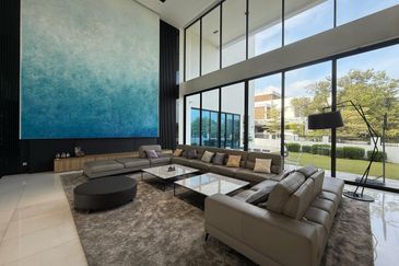 The Lotus of The Mines