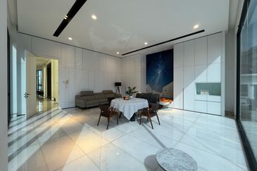 The Lotus of The Mines