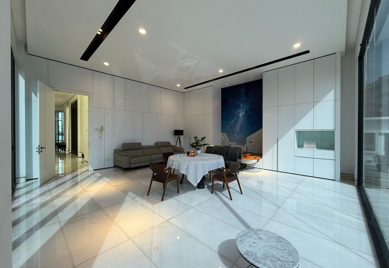 The Lotus of The Mines