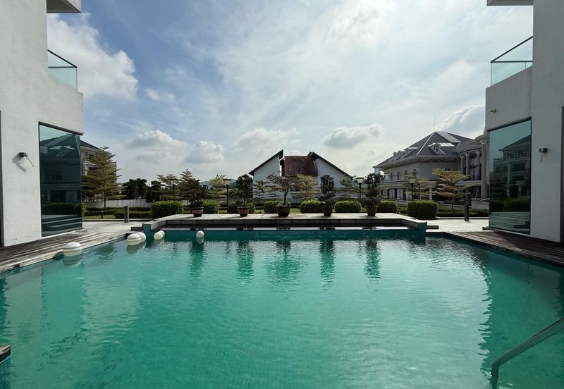 The Lotus of The Mines