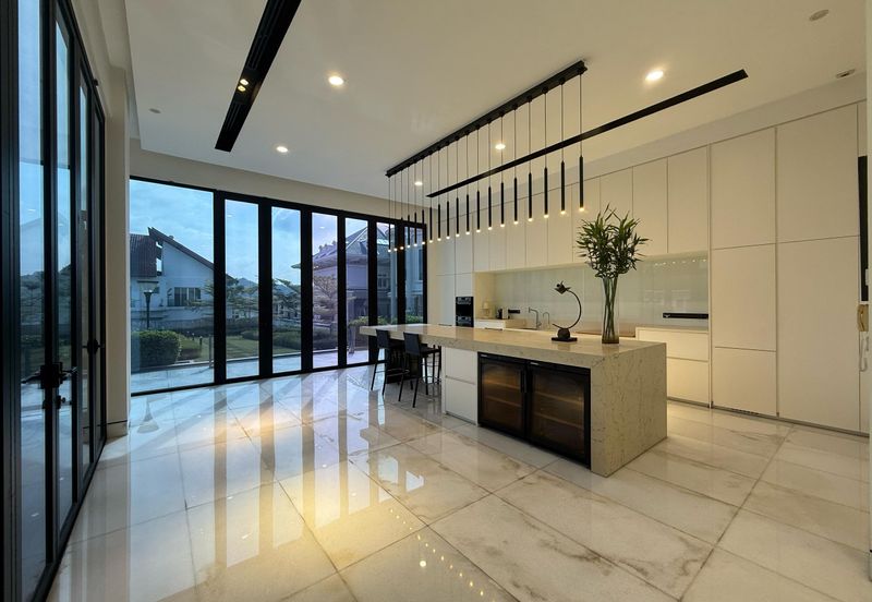 The Lotus of The Mines