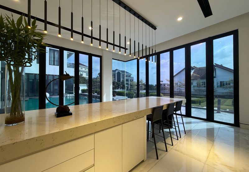 The Lotus of The Mines