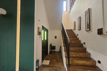 The Lotus of The Mines