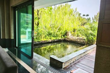 The Lotus of The Mines