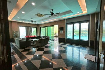 The Lotus of The Mines