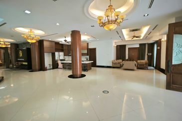 The Lotus of The Mines