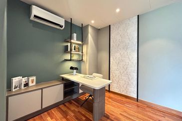 Senja Lakeside Estate