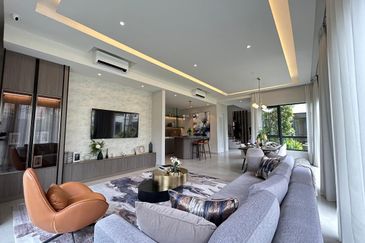 Senja Lakeside Estate