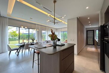 Senja Lakeside Estate