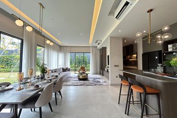 Senja Lakeside Estate