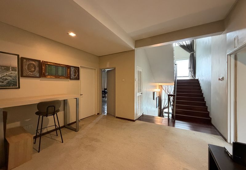 Avenue 6, Bandar Tun Hussein Onn