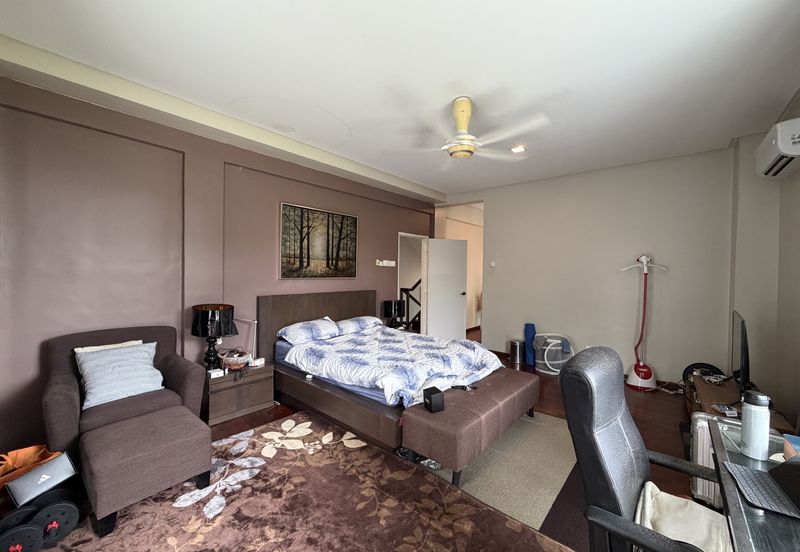 Avenue 6, Bandar Tun Hussein Onn