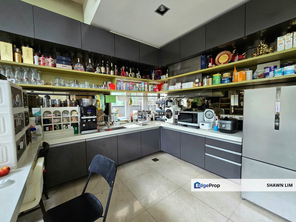 4 Storey Bungalow Country Heights Damansara, Kuala Lumpur, Country Heights Damansara