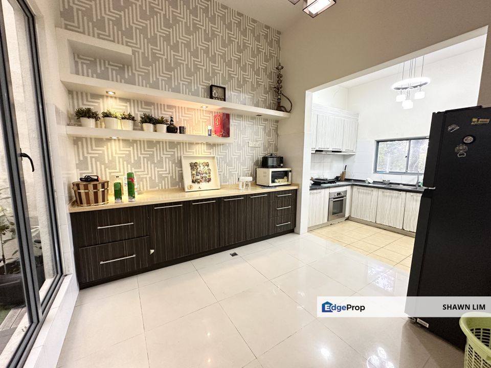 Sungai Long Twin Palms 2 Storey Superlink Terrace 26x80, Selangor, Kajang