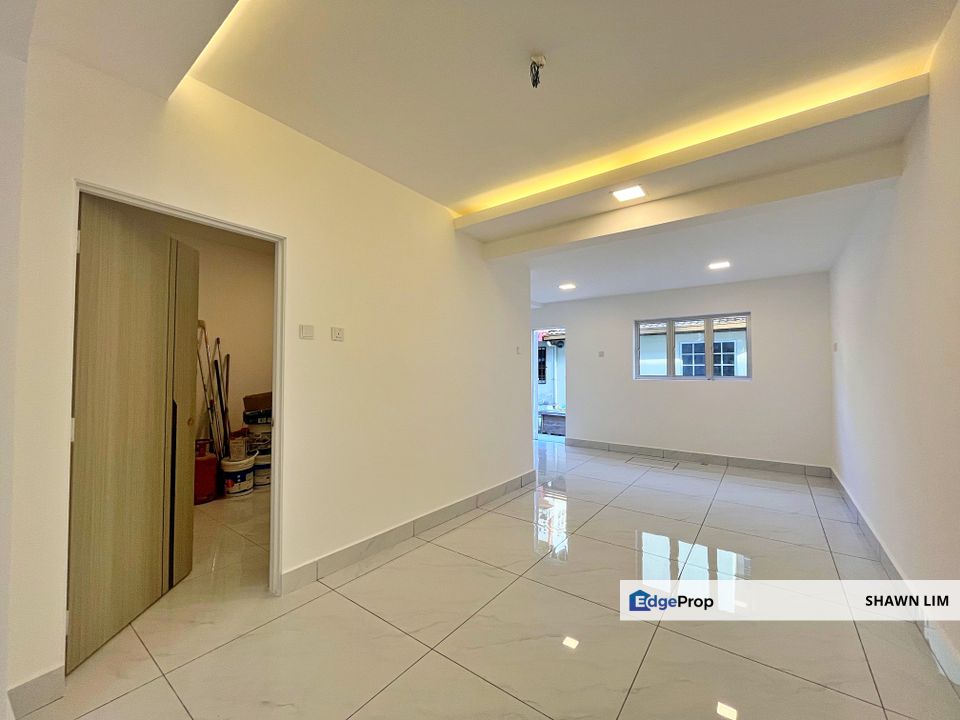 Mahkota Cheras 2 Storey Terrace Newly Renovated, Selangor, Cheras