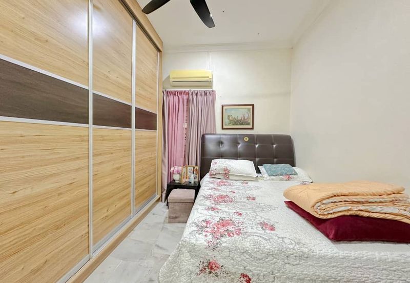 Alam Megah @ Seksyen 27