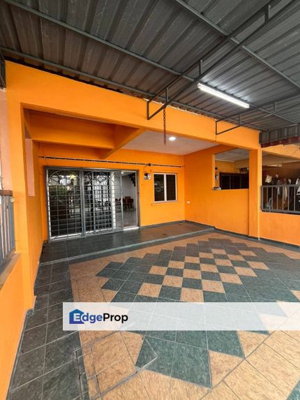 Taman Sri Haneco, Semenyih. Teres 2 Tingkat. Freehold. Fully Renovated Unit. Dekat Dengan Lotus Semenyih., Selangor, Semenyih