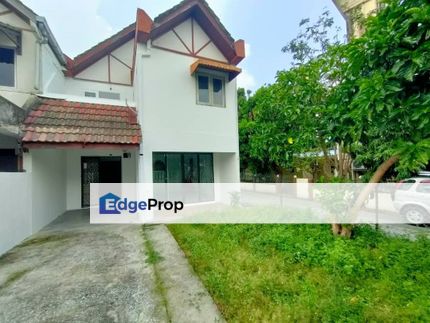 Double Storey Endlot Superlink, SS7 Kelana Jaya. Freehold Area., Selangor, Petaling Jaya