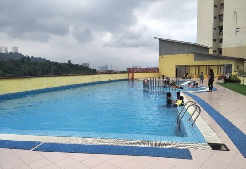 Residensi Bistaria, Ukay Bistari