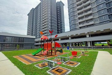 Residensi Melaka Tengah 2